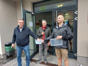 Ziehung der Lose durch Ortsbürgermeister der Gemeinde Buchholz, Herrn Conrad Peuling